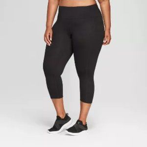 C9 Champion Plus Size Mid-Rise Capri Leggings